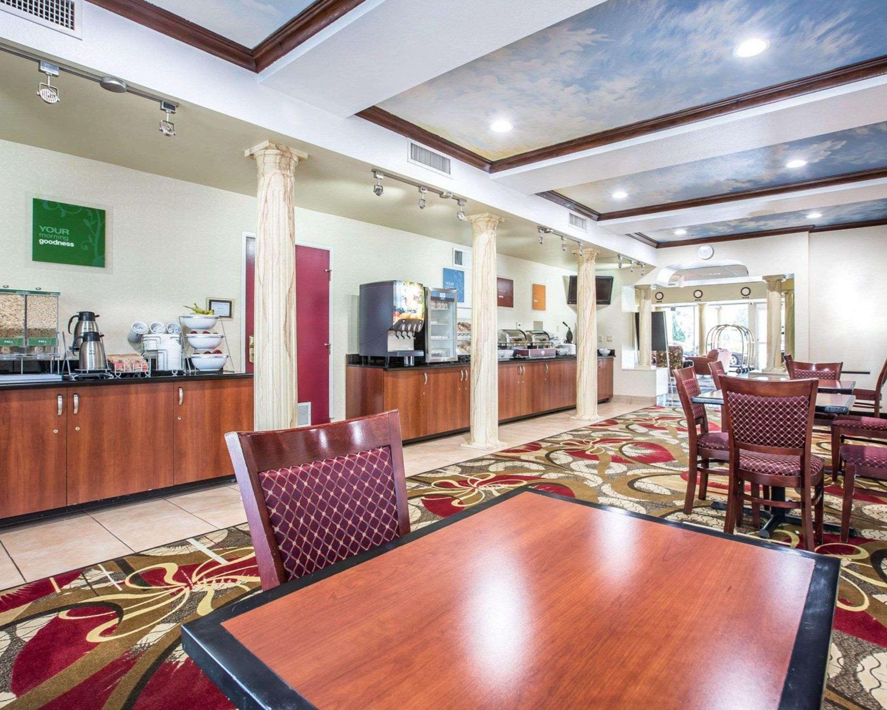 Comfort Suites Bakersfield Luaran gambar